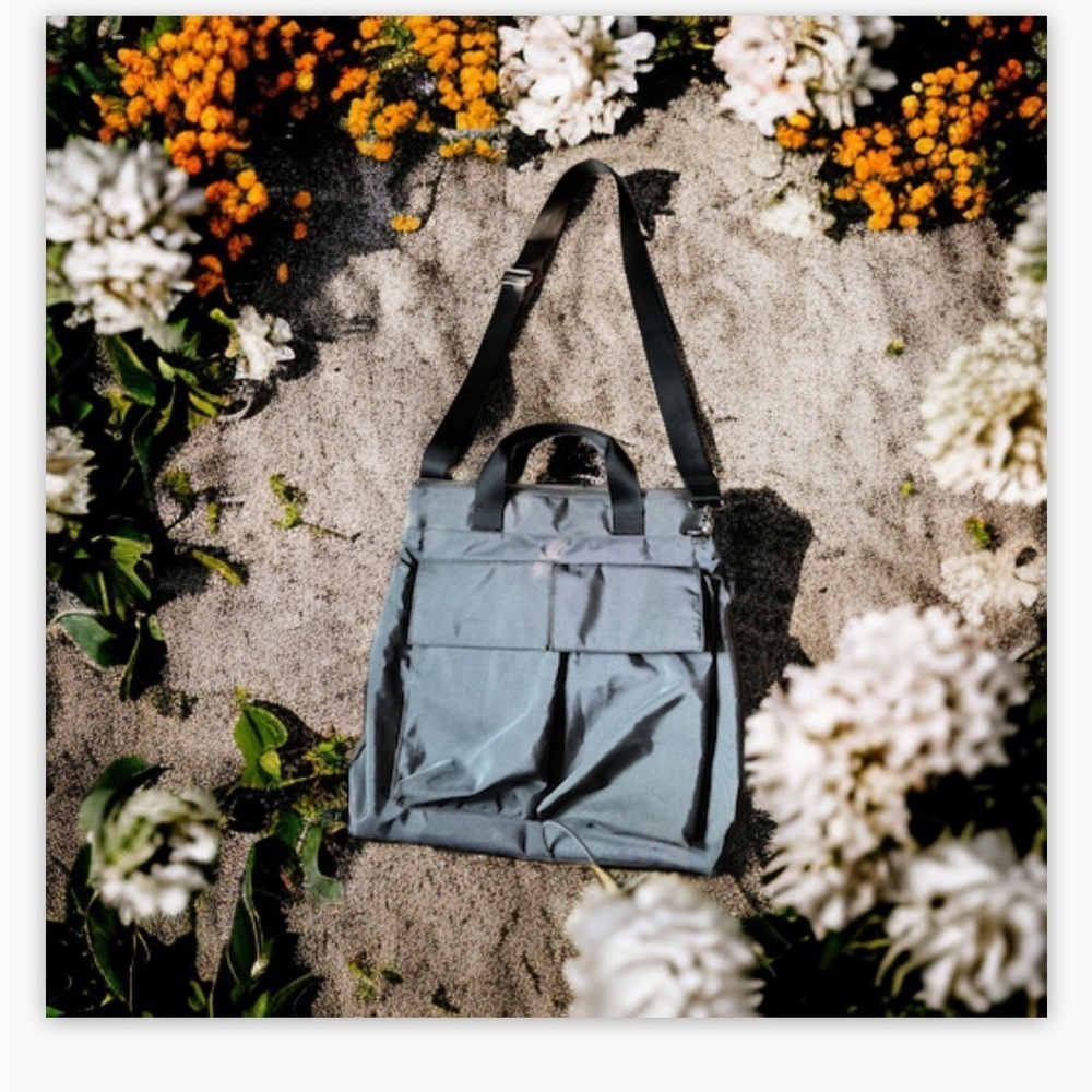 XLg Grey VTG  Jessica Bag -Work Travel-Commute-Mint -Pockets-Beach -Crossbody☀️﻿ - Picture 4 of 11